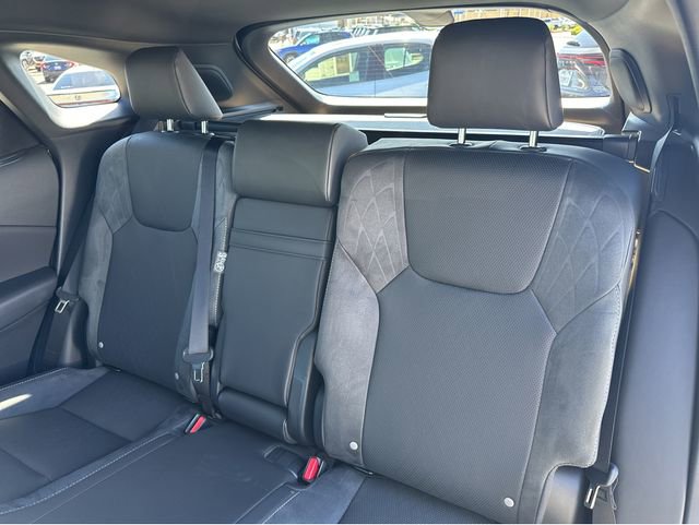New 2026 Lexus RX 450h AWD image 18