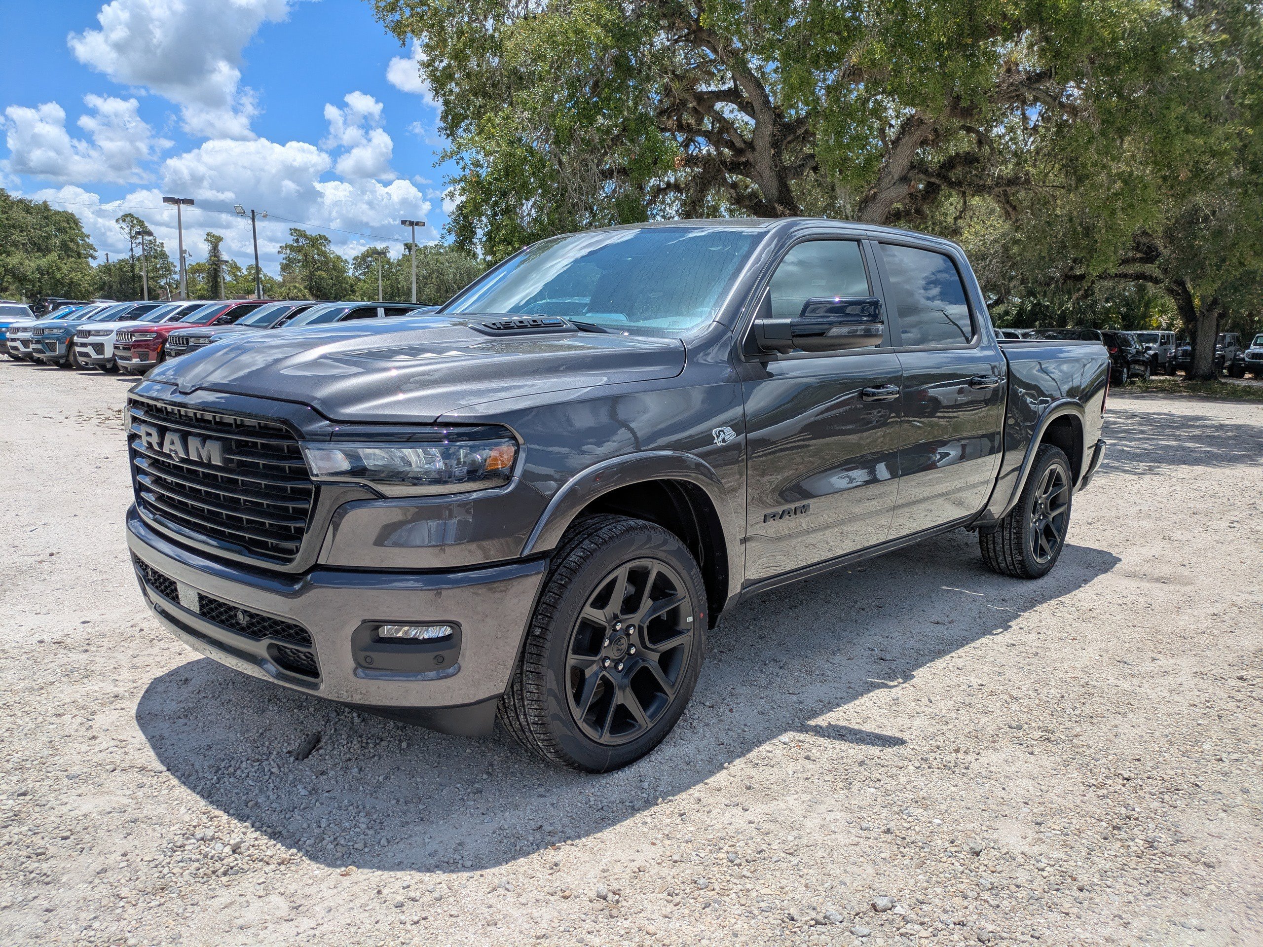 New 2026 RAM 1500 Laramie w/ Night Edition AWD/4WD image 8