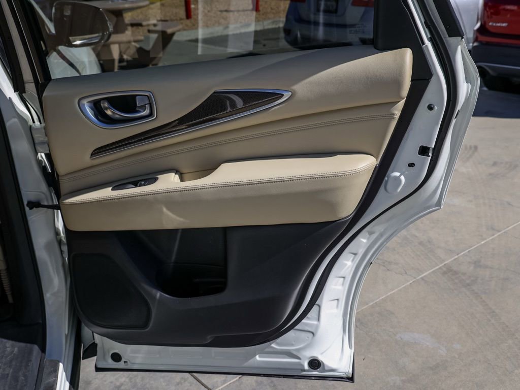 Used 2016 INFINITI QX60 AWD w/ Premium Plus Package image 19