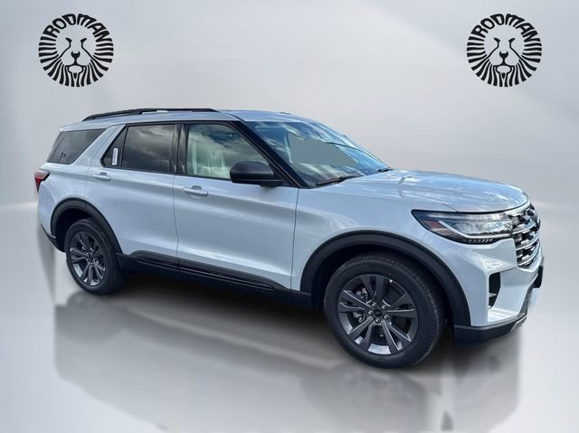 New 2026 Ford Explorer Active w/ Active Comfort Package image 3