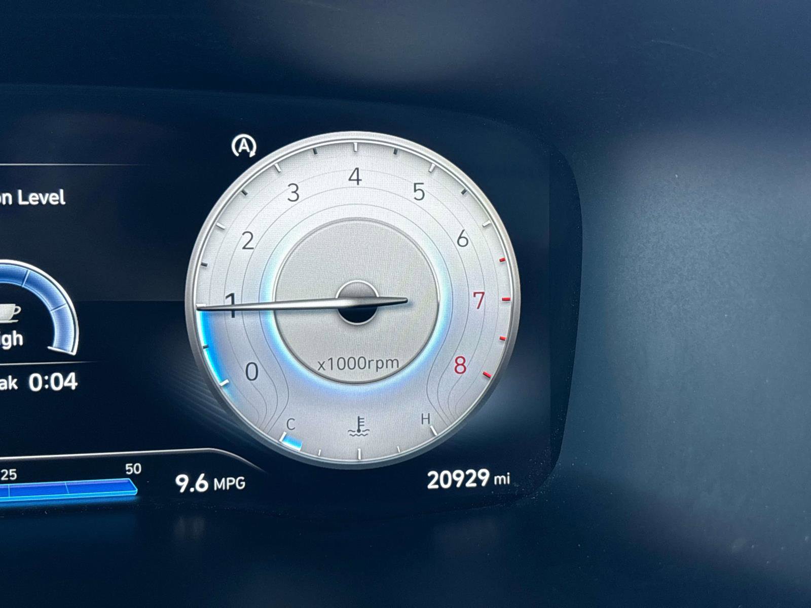 Certified 2023 Hyundai Santa Fe Limited w/ Cargo Package image 21