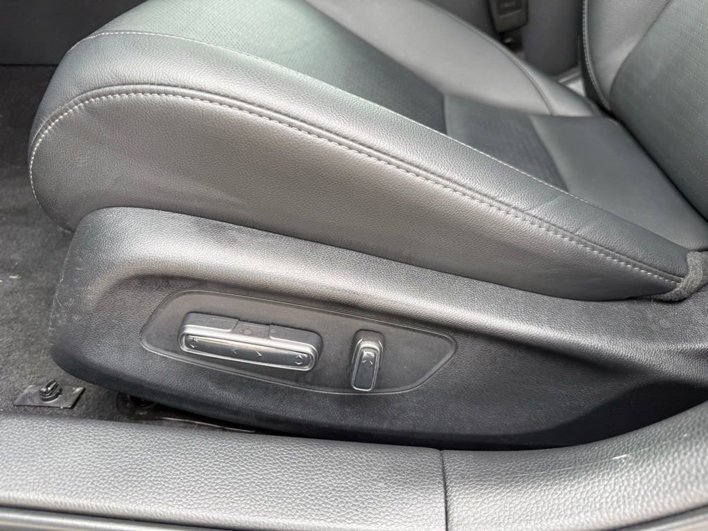 Used 2025 Honda Civic Sport Touring image 15