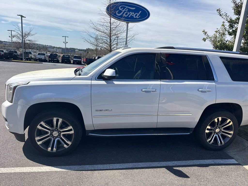 Used 2018 GMC Yukon Denali w/ Open Road Package AWD/4WD image 2