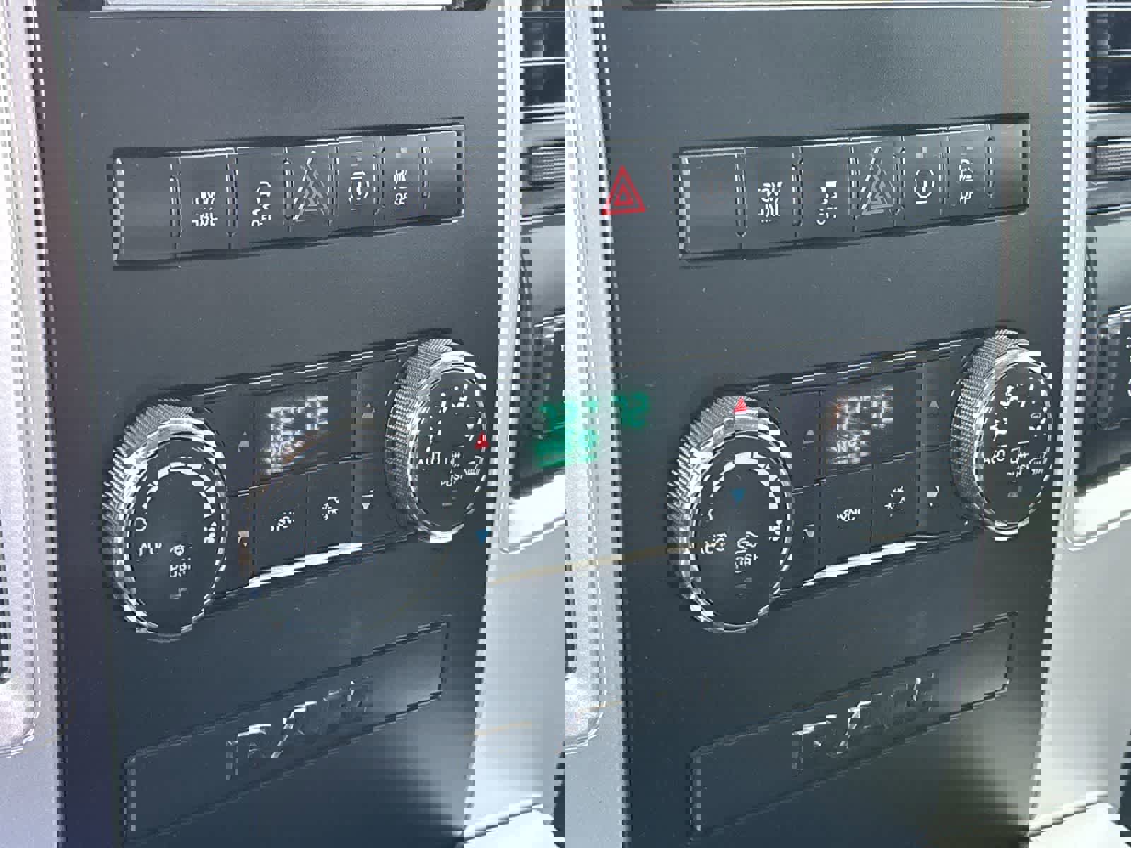 Used 2012 RAM 1500 Sport w/ Sport Premium Group image 25