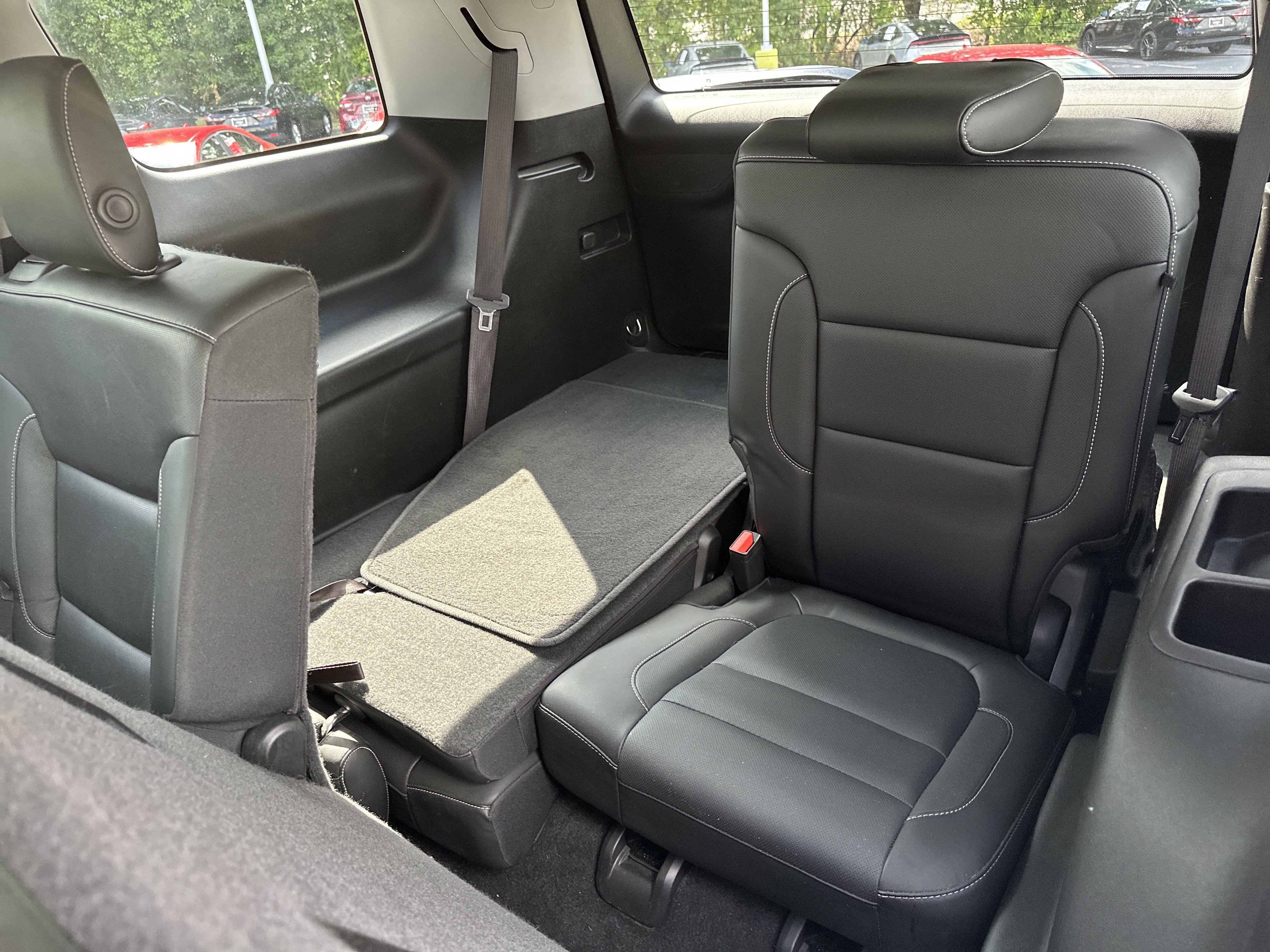 Used 2018 GMC Acadia SLT FWD image 33