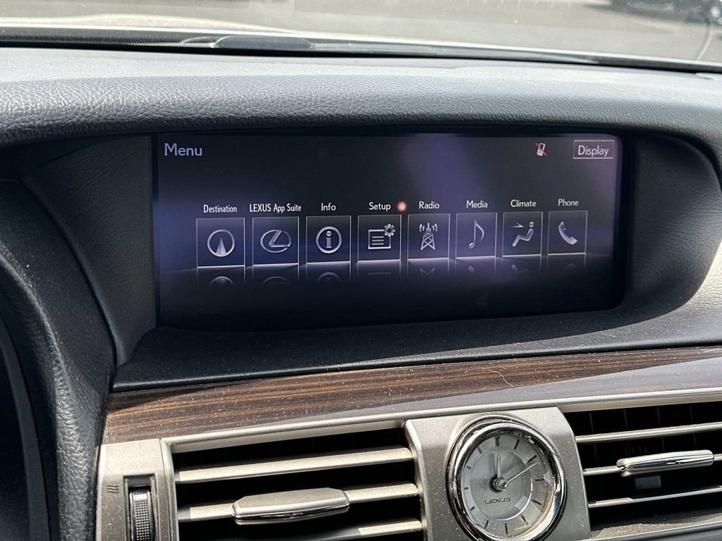 Used 2015 Lexus LS 460 w/ Comfort Package RWD image 31