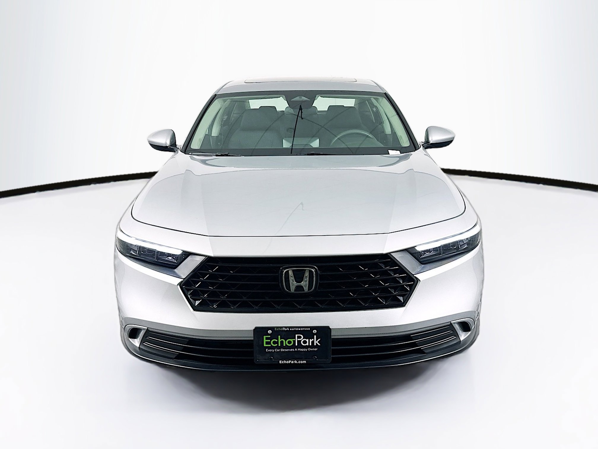 Used 2024 Honda Accord EX image 2