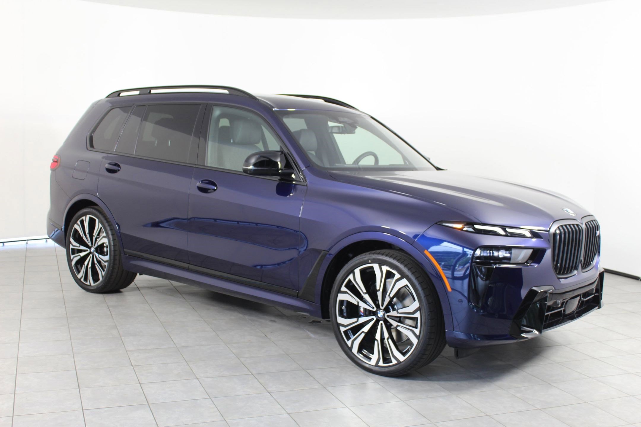 New 2026 BMW X7 M60i image 20
