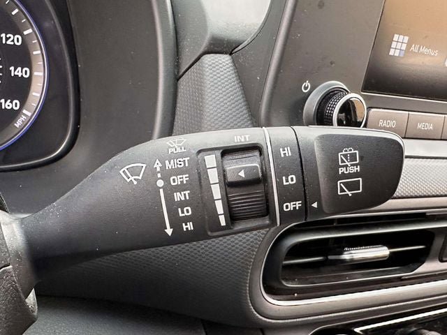 Used 2023 Hyundai Kona SE image 37