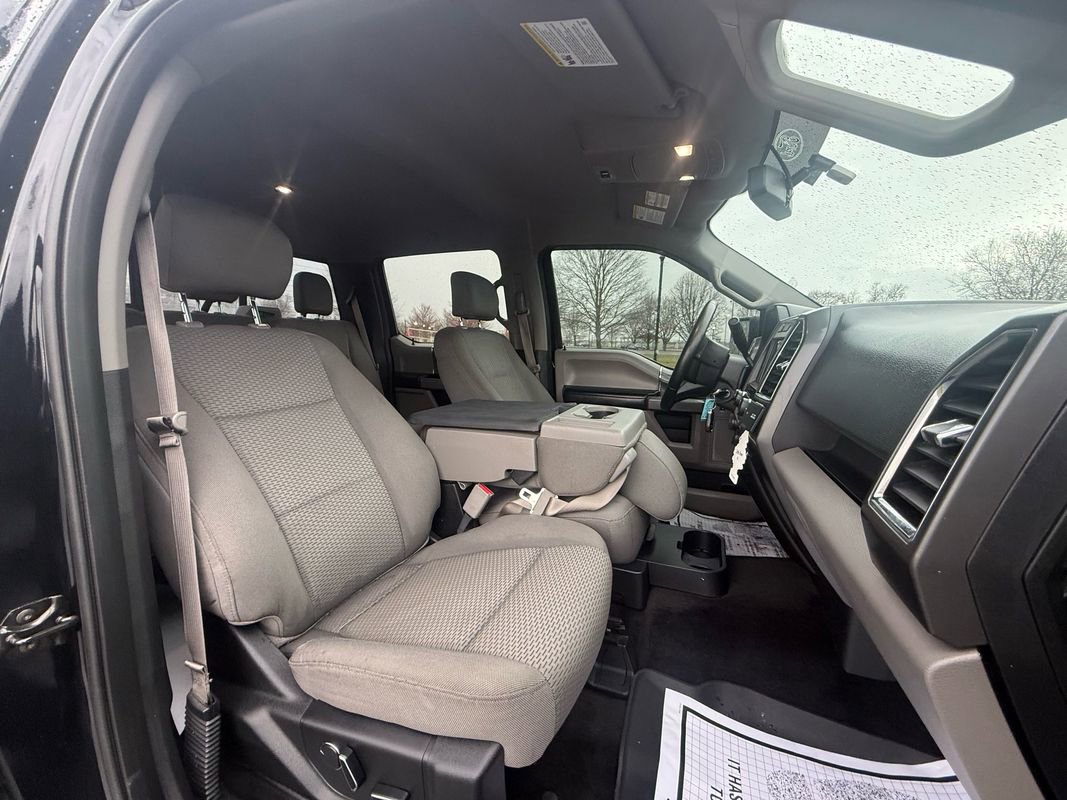 Used 2016 Ford F150 XLT w/ Equipment Group 302A Luxury image 17