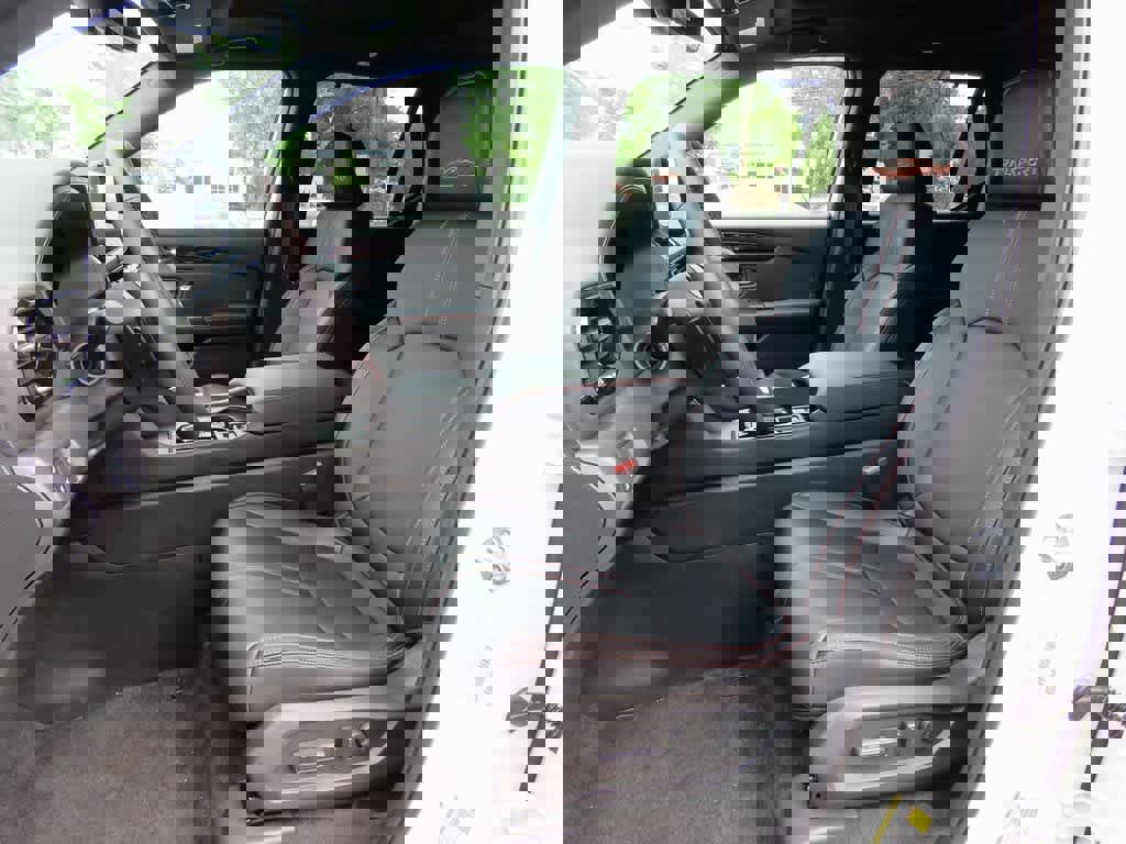 New 2025 Honda Pilot TrailSport image 12