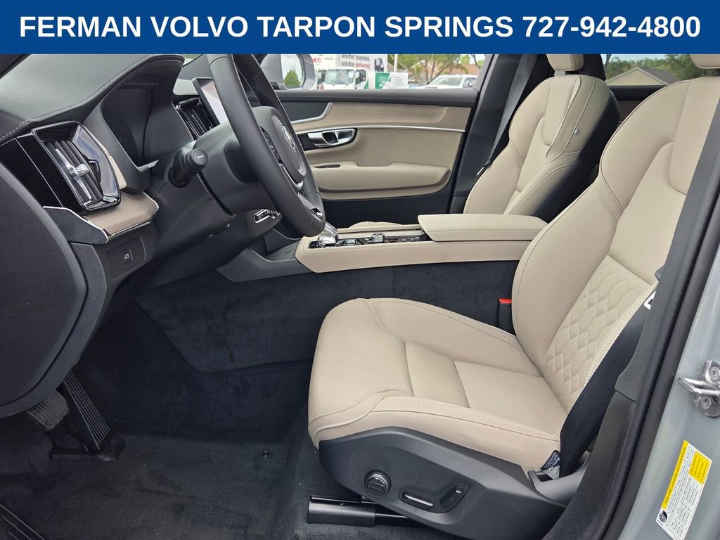 New 2026 Volvo XC90 B6 Plus w/ Protection Package Premier image 12