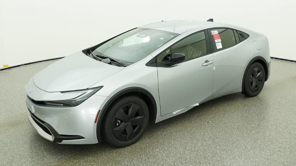 New 2026 Toyota Prius Plug-In Hybrid FWD image 1