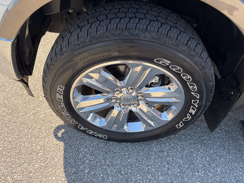 Certified 2019 Ford F150 King Ranch w/ Equipment Group 601A Luxury AWD/4WD image 34