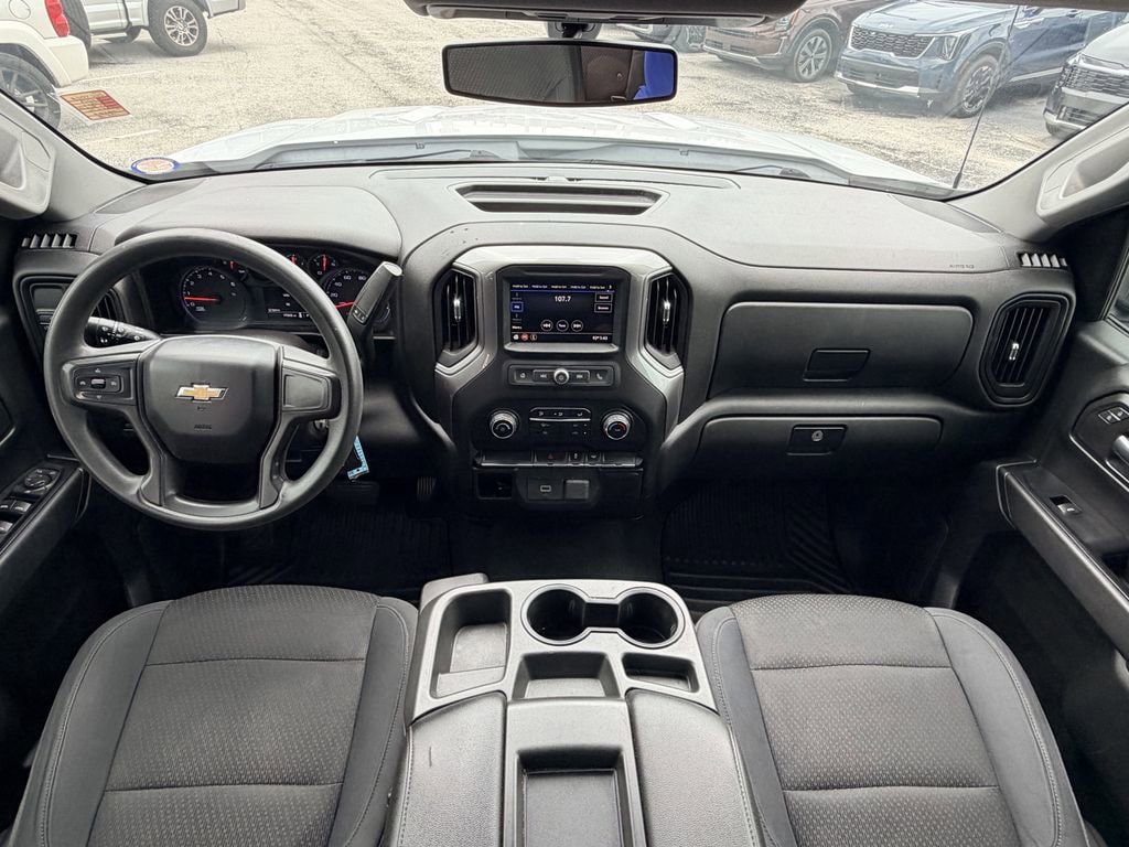 Used 2019 Chevrolet Silverado 1500 Custom w/ Trailering Package RWD image 13