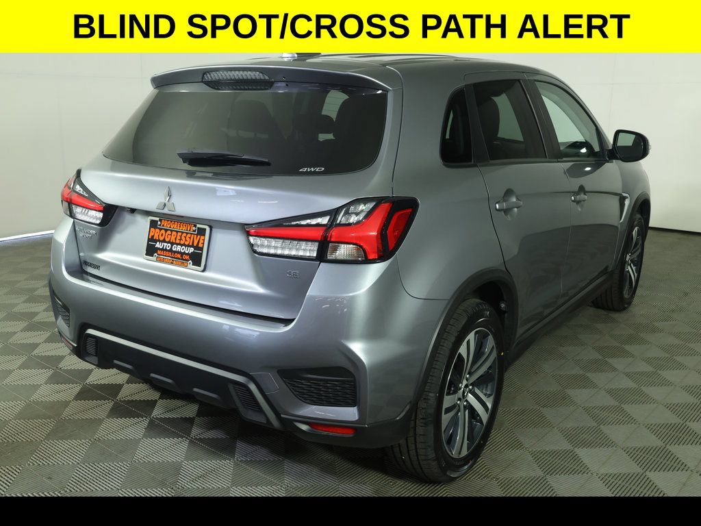 Used 2024 Mitsubishi Outlander Sport SE AWD/4WD image 9