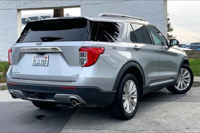 Used 2020 Ford Explorer Limited w/ Class III Trailer Tow Package image 13