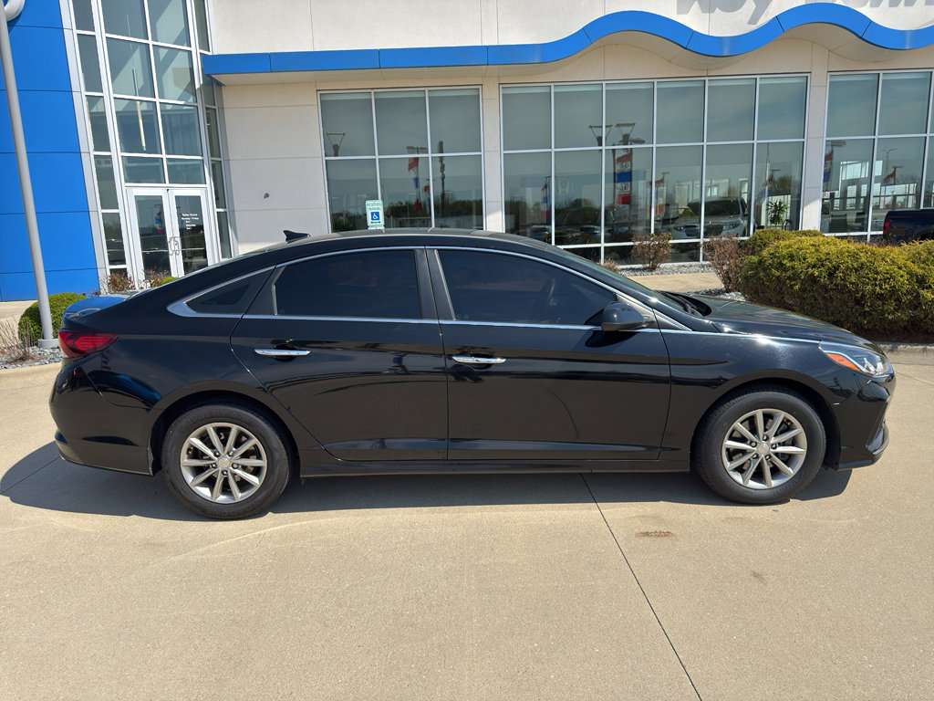 Used 2019 Hyundai Sonata SE image 4