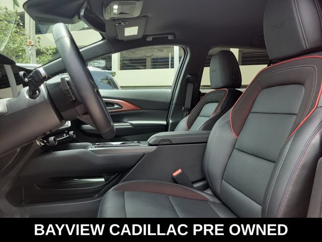 Used 2024 Chevrolet Equinox EV RS FWD image 21