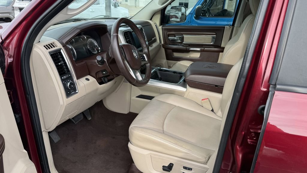 Used 2017 RAM 1500 Laramie image 3