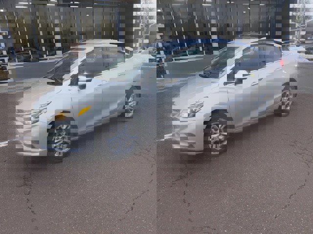 Used 2018 Chevrolet Cruze LT image 4