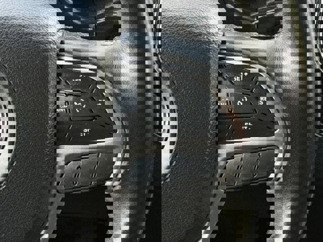 Used 2019 Jeep Grand Cherokee Limited image 15