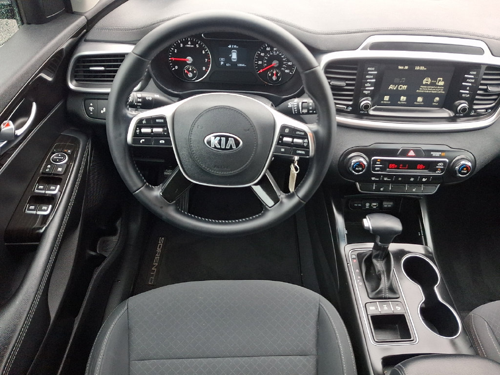 Used 2020 Kia Sorento LX w/ LX I4 Convenience Package AWD/4WD image 2