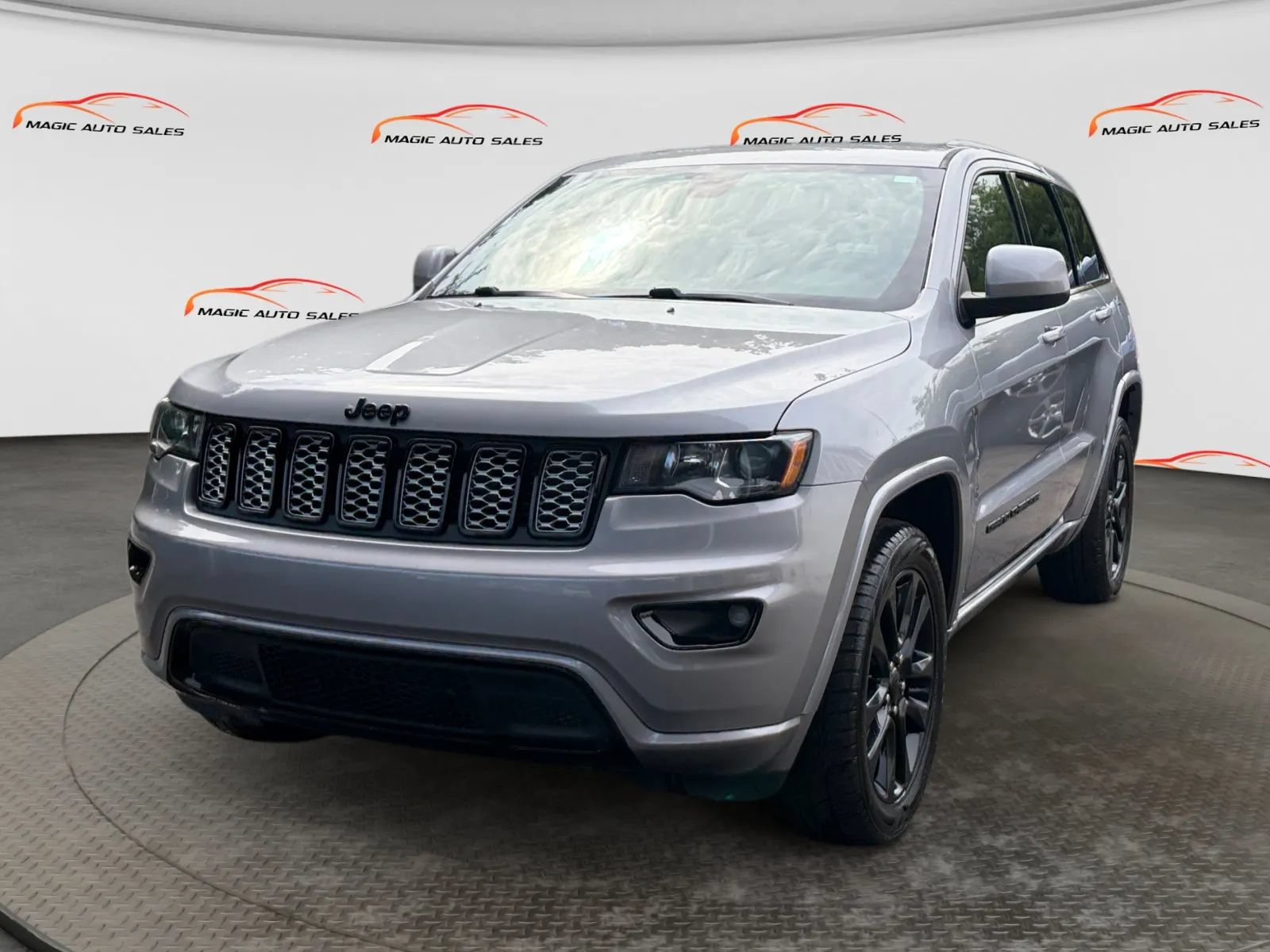 Used 2021 Jeep Grand Cherokee Laredo X