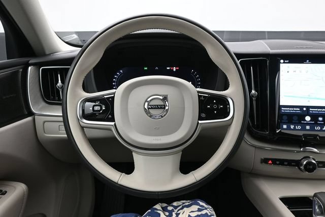 Used 2023 Volvo XC60 B5 Plus w/ Climate Package AWD/4WD image 24
