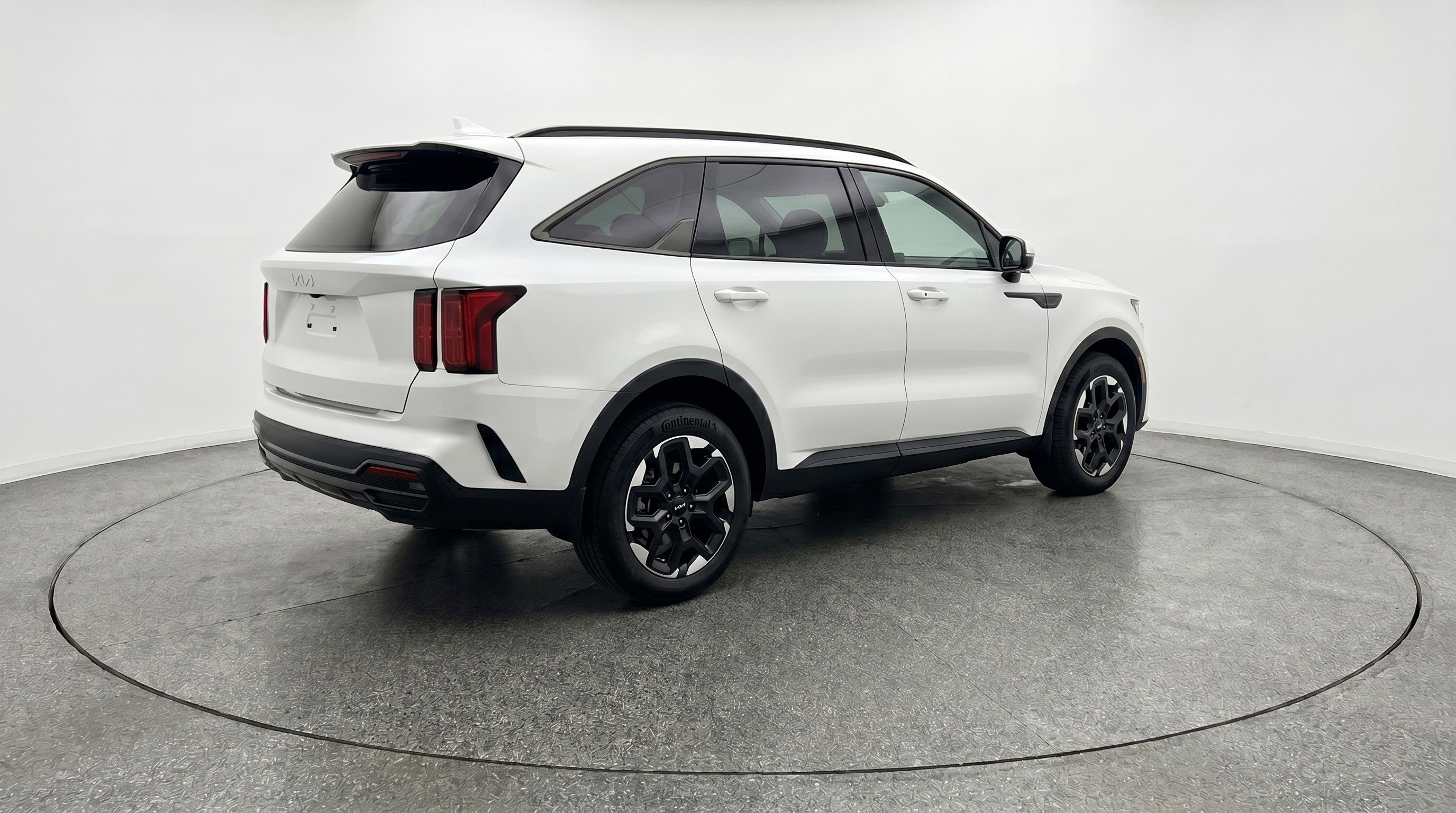 Used 2024 Kia Sorento S AWD/4WD image 9