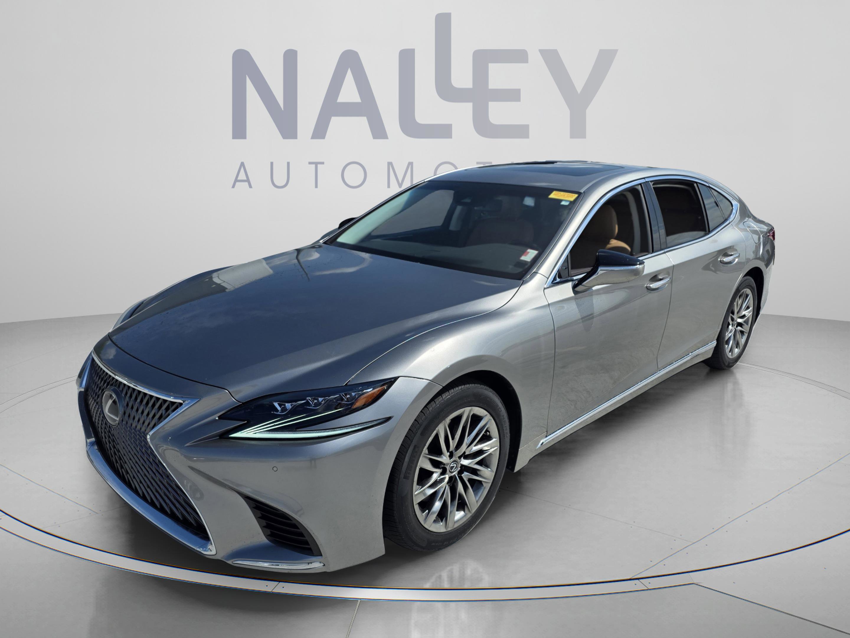 Used 2018 Lexus LS 500 w/ Accessory Package (Z2) image 1