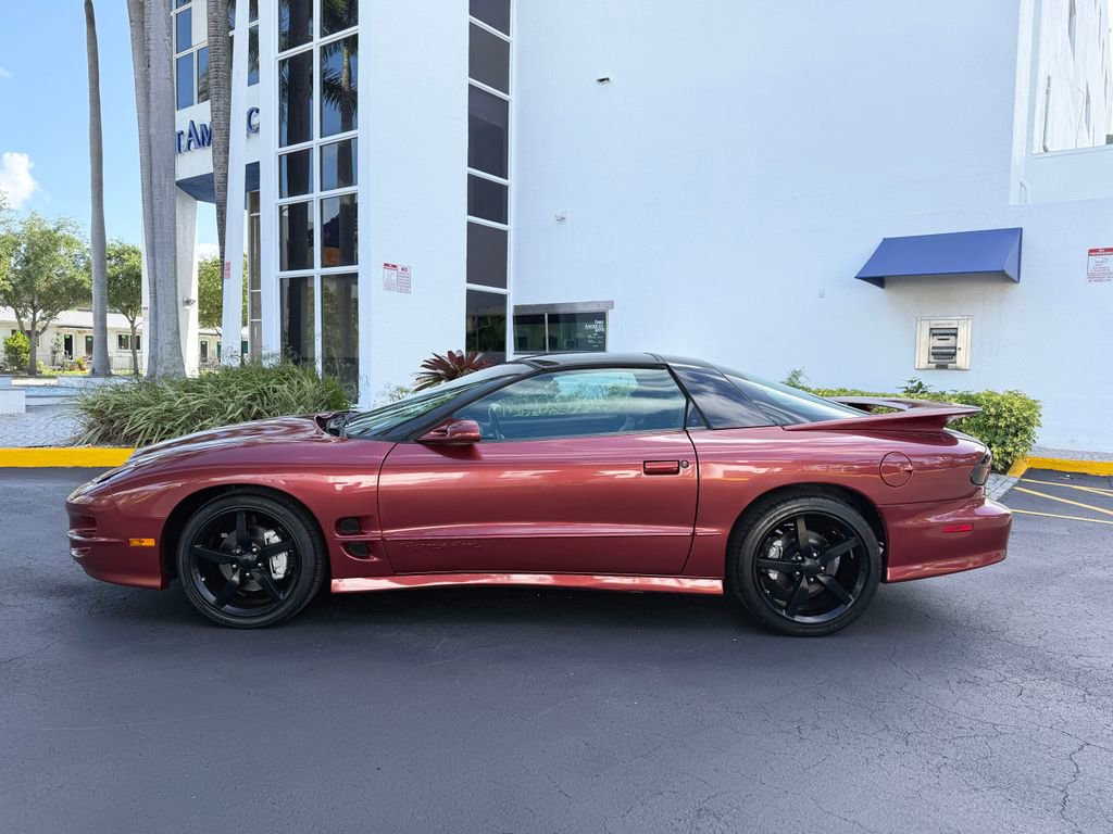 Used 2002 Pontiac Firebird Formula image 2