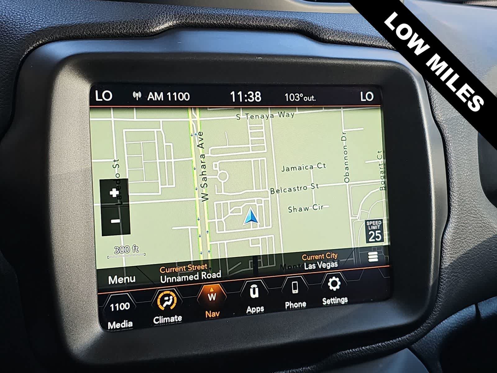 Used 2023 Jeep Renegade Latitude AWD/4WD image 26