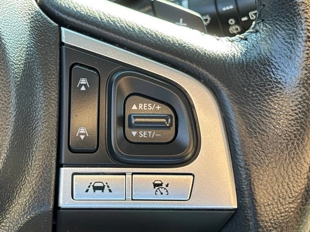 Used 2016 Subaru Outback 2.5i Limited AWD/4WD image 21
