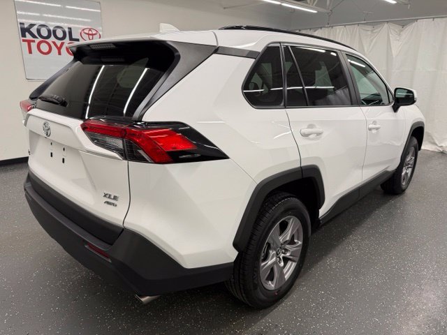 Certified 2025 Toyota RAV4 XLE AWD/4WD image 2