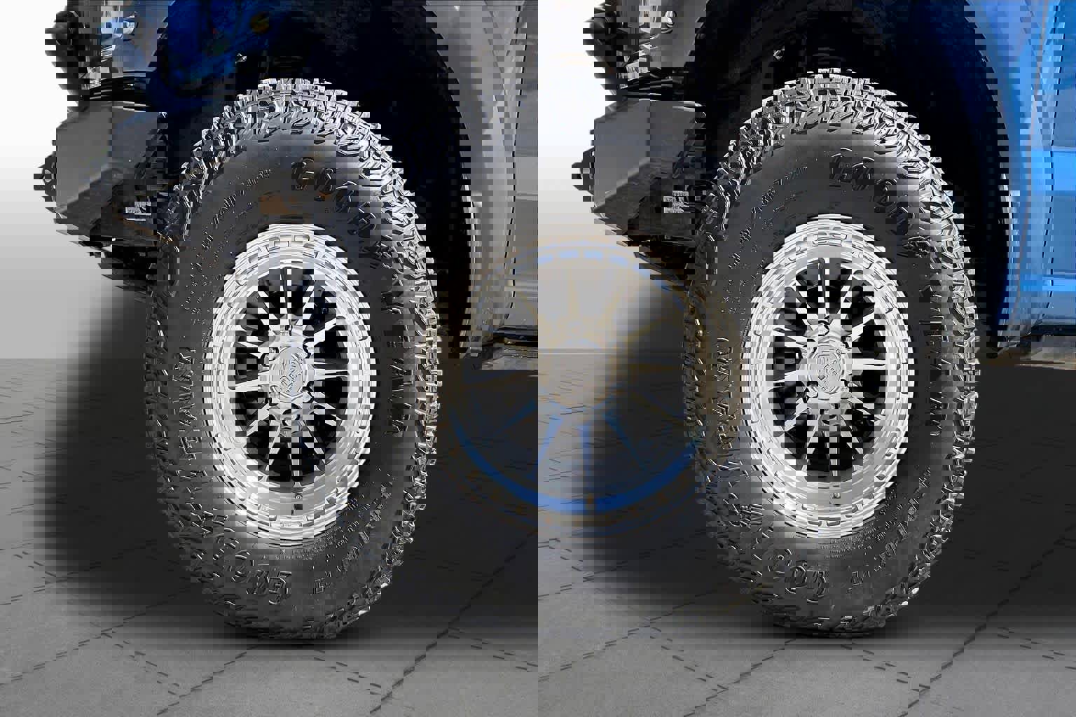 Used 2019 Ford F150 Raptor w/ Equipment Group 801A Mid image 11