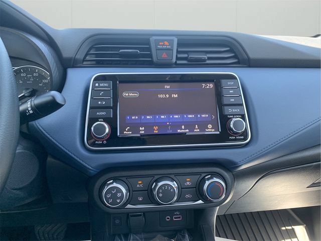 Used 2025 Nissan Versa SV w/ Trunk Package FWD image 21
