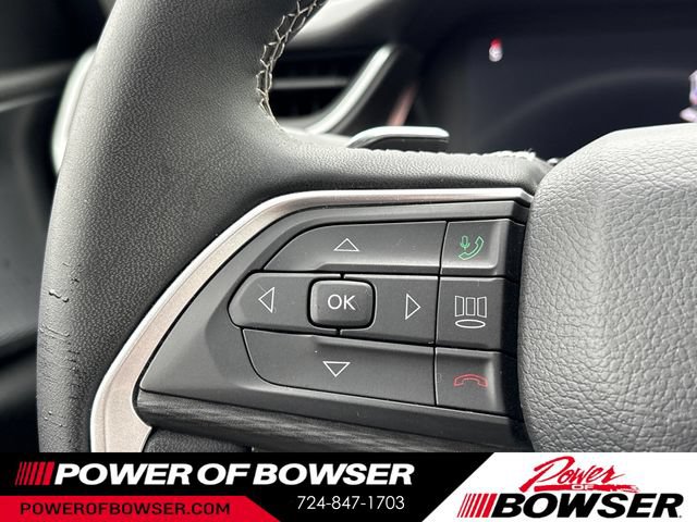 Used 2023 Jeep Grand Cherokee L Laredo AWD/4WD image 18