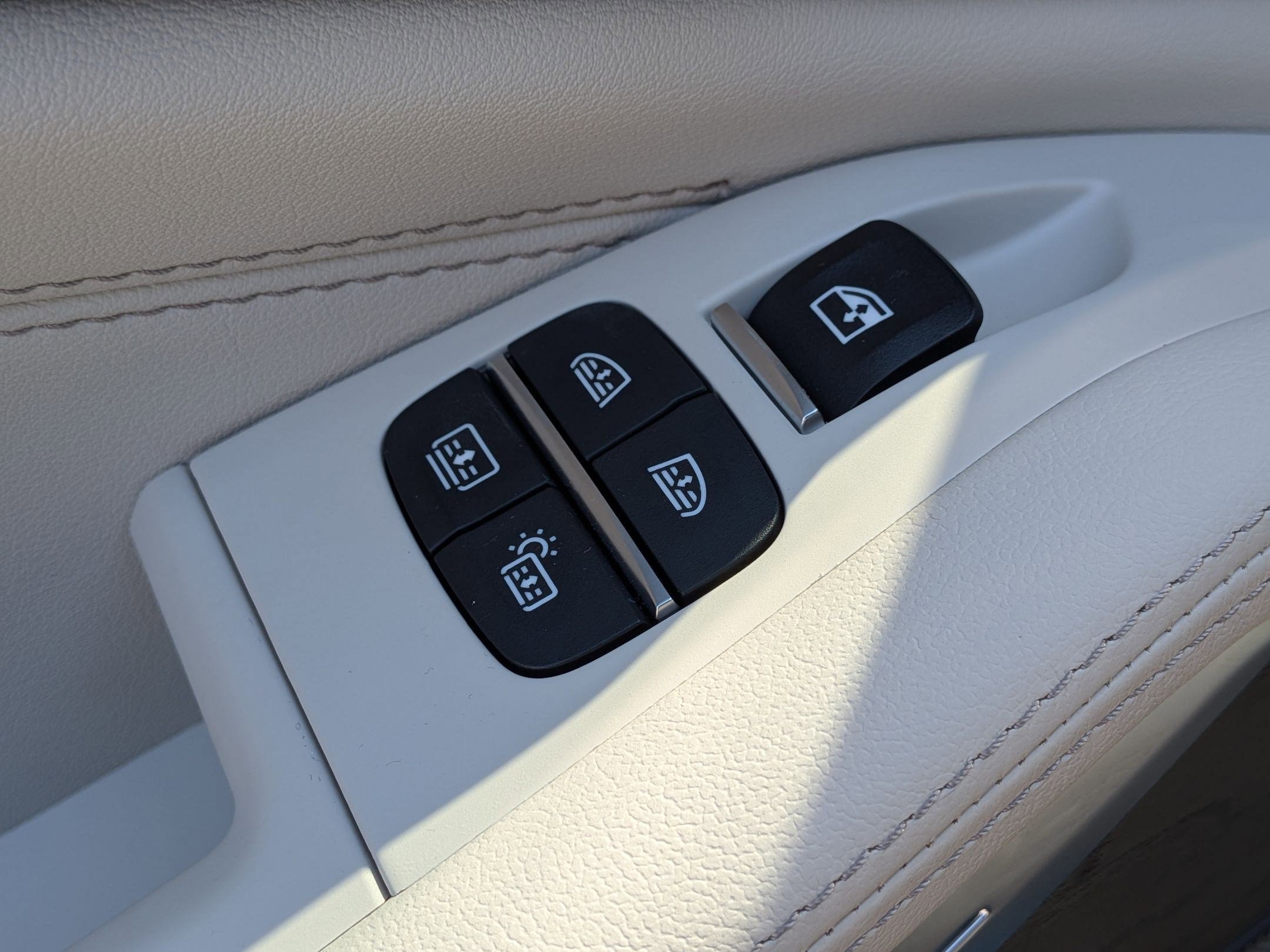 Used 2026 BMW X7 M60i AWD/4WD image 30