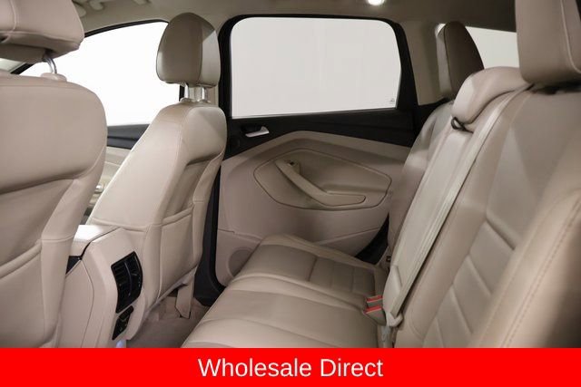 Used 2015 Ford Escape Titanium w/ Equipment Group 301A AWD/4WD image 30