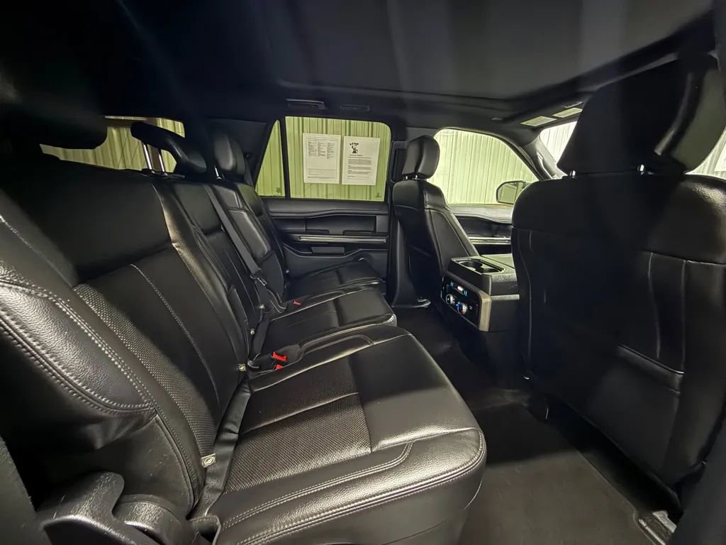 Used 2020 Ford Expedition XLT w/ Equipment Group 202A image 14