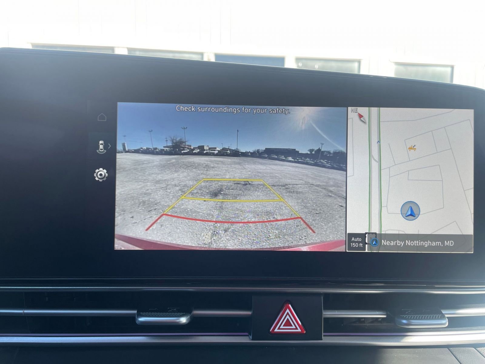 Used 2025 Hyundai Elantra SEL image 17