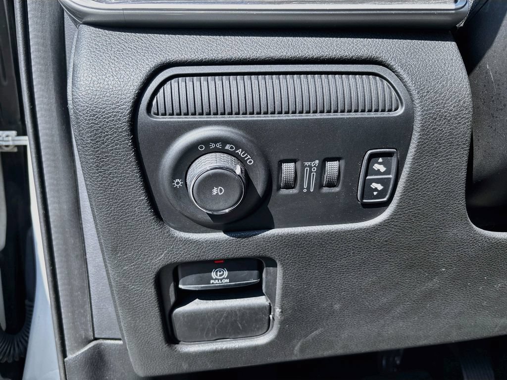 Used 2022 Jeep Wagoneer Series III w/ Convenience Group I AWD/4WD image 48