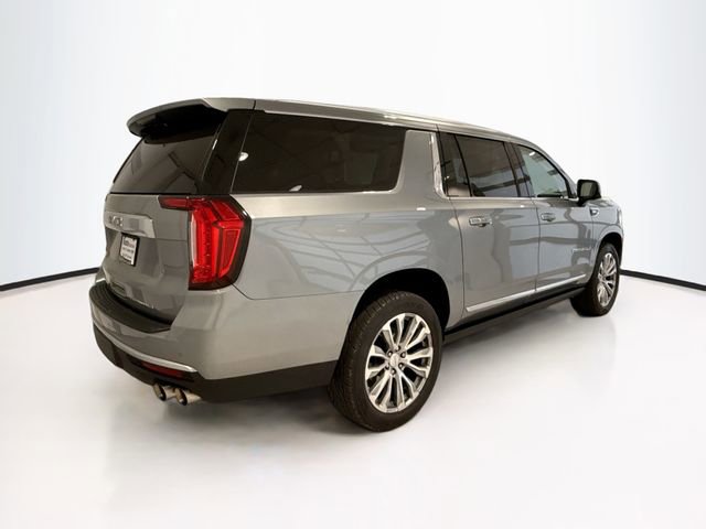 Used 2023 GMC Yukon XL Denali image 7