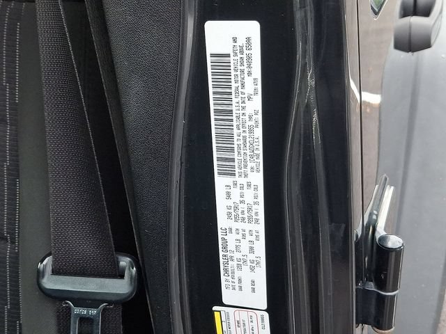 Used 2012 Jeep Wrangler Unlimited Sport AWD/4WD image 32