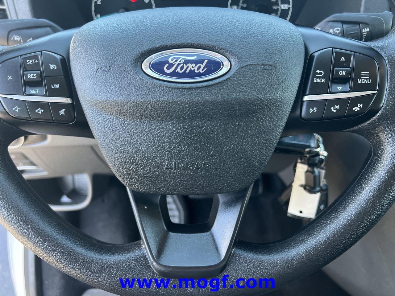 Used 2024 Ford Transit 350 XLT image 9