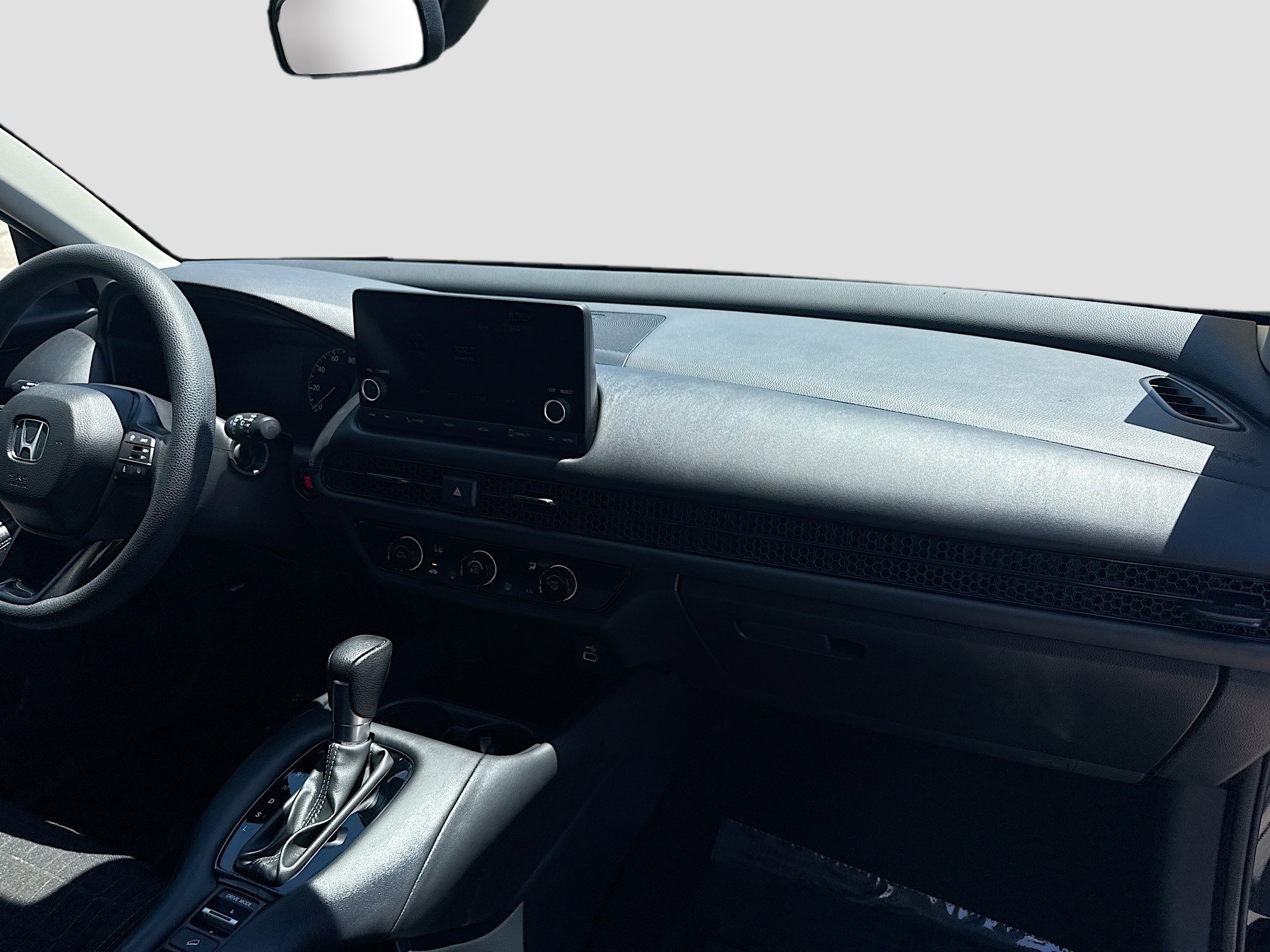 Certified 2025 Honda HR-V LX image 31