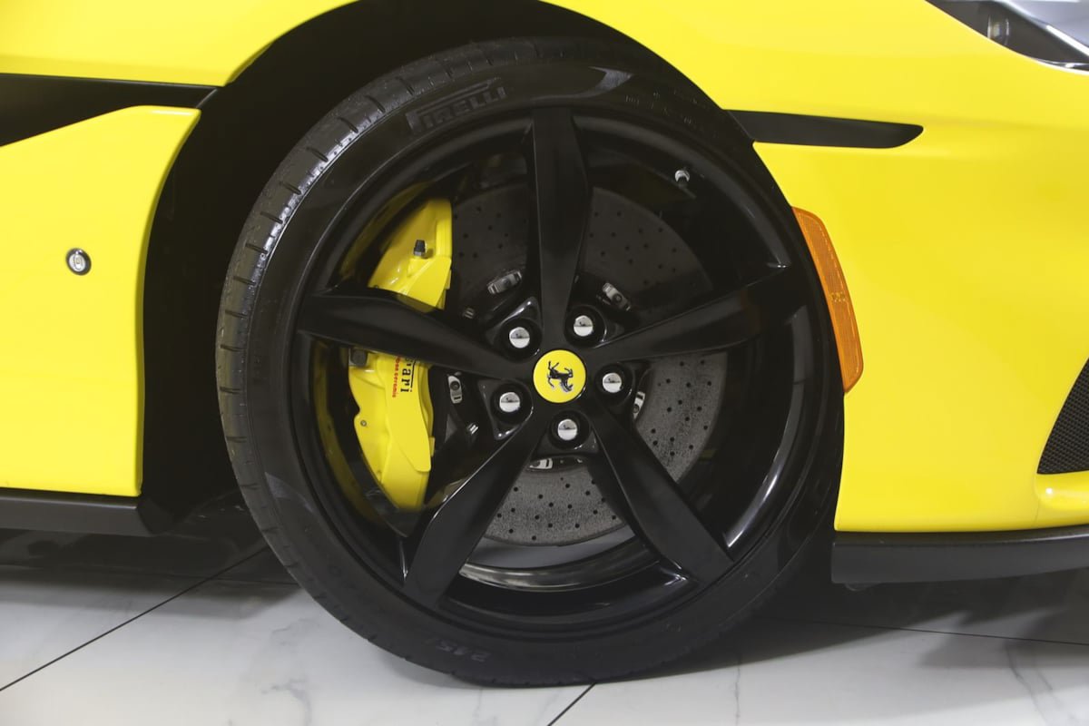 Used 2022 Ferrari Portofino M RWD image 19