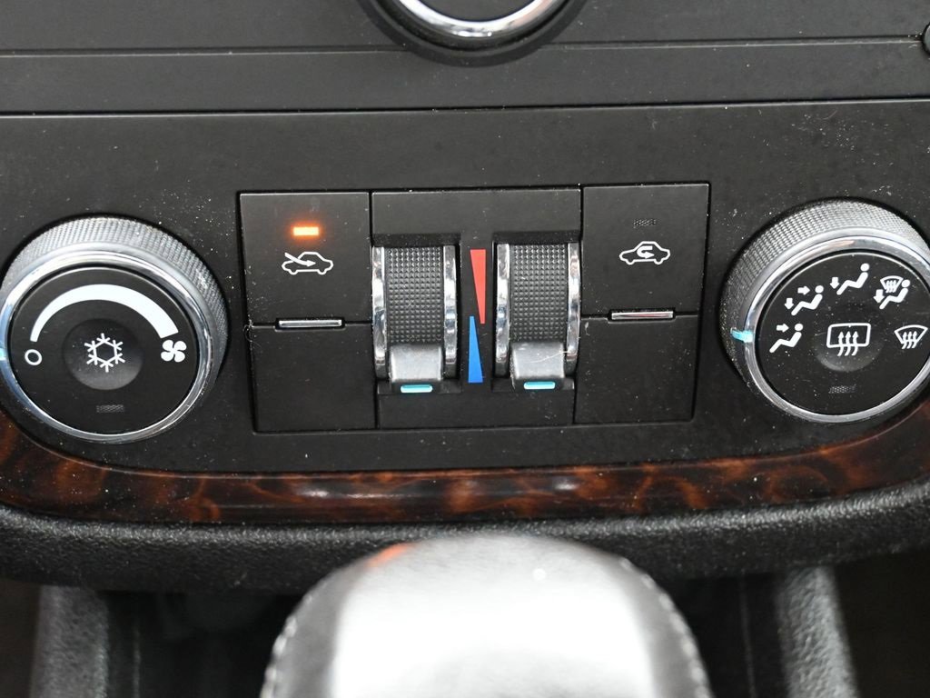 Used 2013 Chevrolet Impala LT w/ LT Sunroof Package image 25