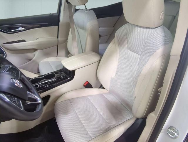 Used 2023 Buick Envision Preferred image 18